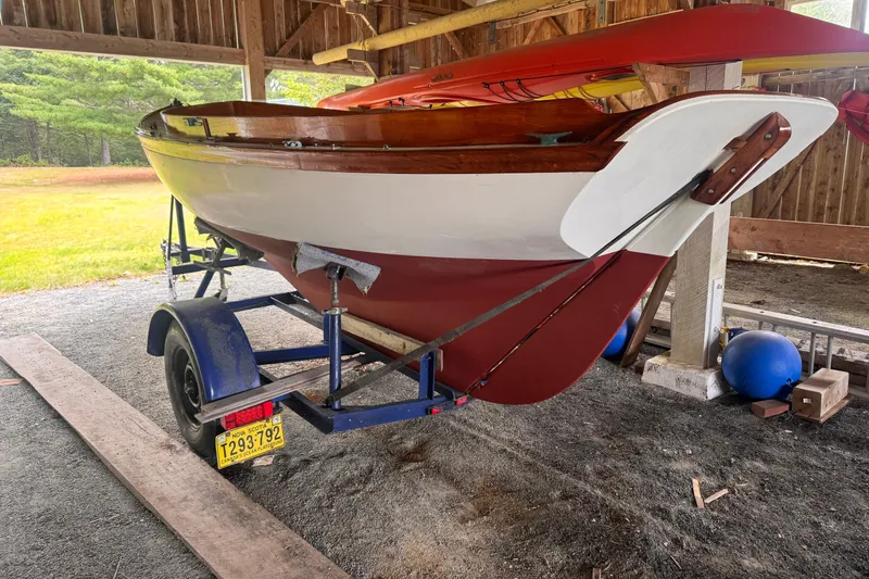 Slide: The Image of Herreshoff 12-1/2 Doughdish 1986 - 6
