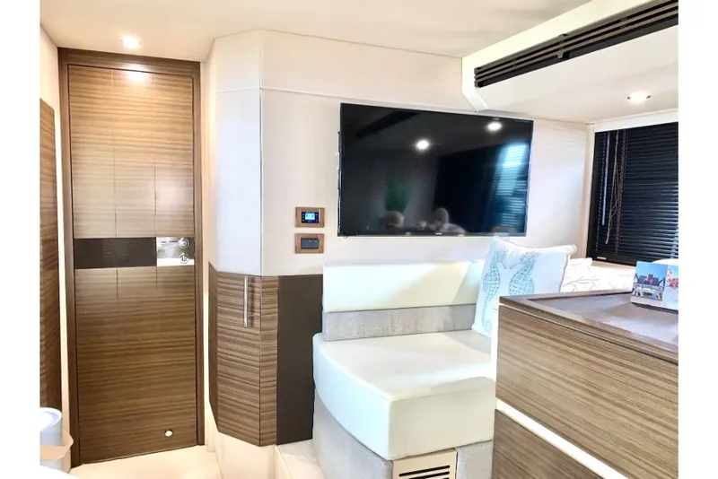 Slide: The Image of Azimut FLY 60 2016 - 59