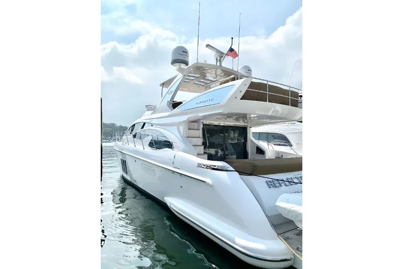 Slide: The Image of Azimut FLY 60 2016 - 13