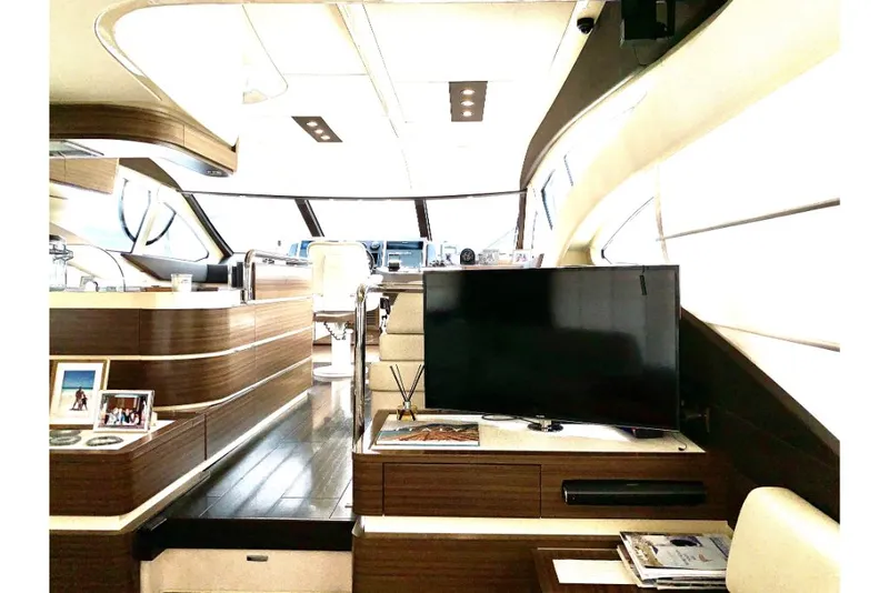 Slide: The Image of Azimut FLY 60 2016 - 22
