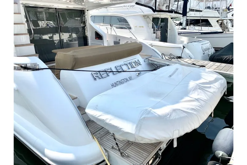 Slide: The Image of Azimut FLY 60 2016 - 14