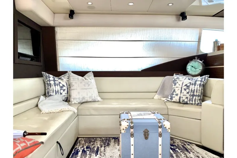 Slide: The Image of Azimut FLY 60 2016 - 24