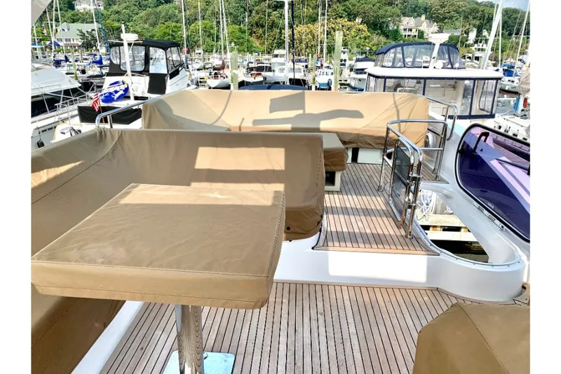 Slide: The Image of Azimut FLY 60 2016 - 21
