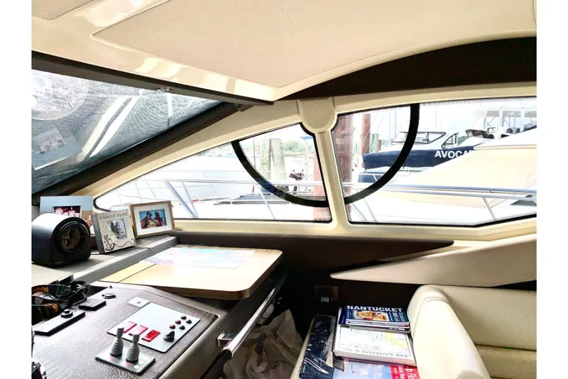Slide: The Image of Azimut FLY 60 2016 - 75