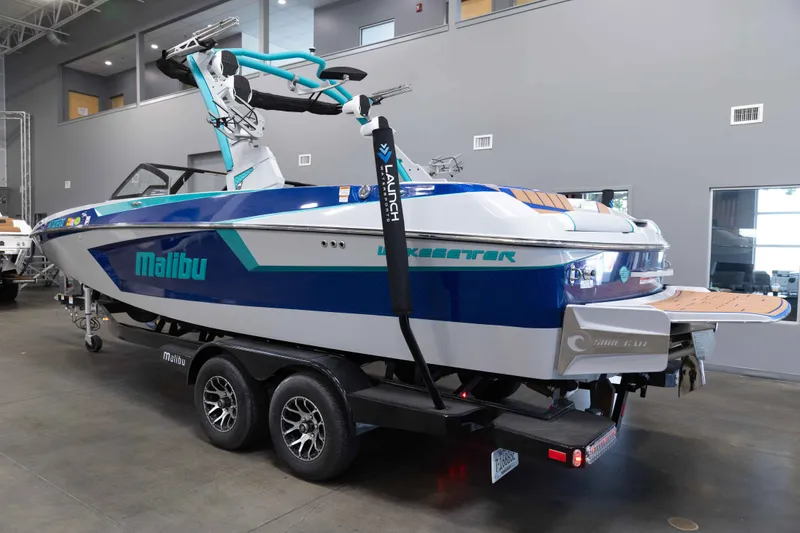 Slide: The Image of Malibu 23 MXZ 2023 - 2