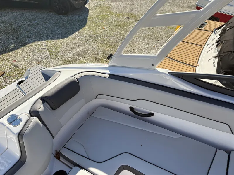 Slide: The Image of Yamaha AR190 2021 - 14