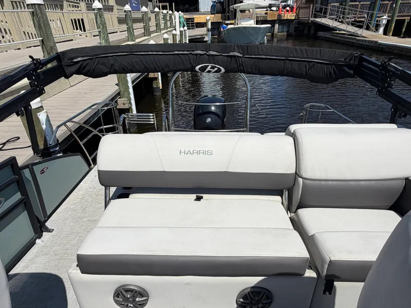 Slide: The Image of Harris CRUISER 210 SLDH 2023 - 21