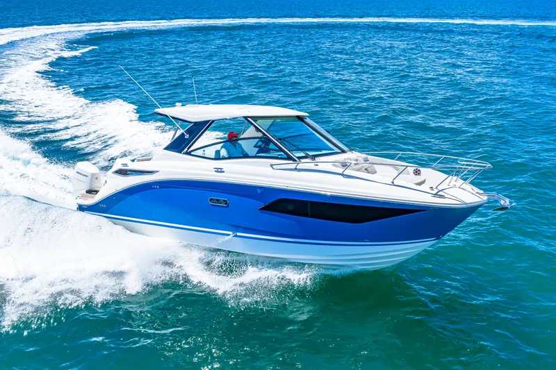Slide: The Image of Sea Ray Sundancer 320 Outboard 2027 - 6