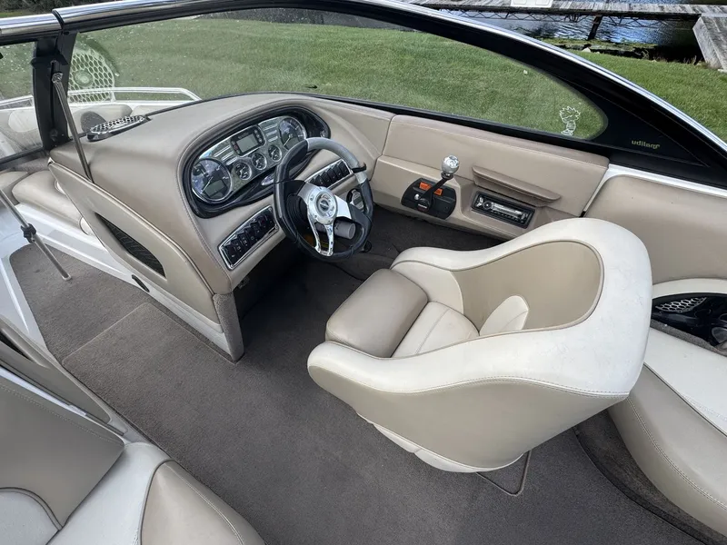 Slide: The Image of Malibu 23 LSV 2007 - 13