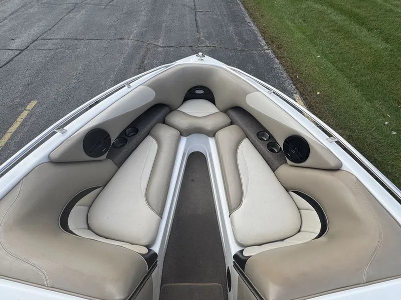 Slide: The Image of Malibu 23 LSV 2007 - 23