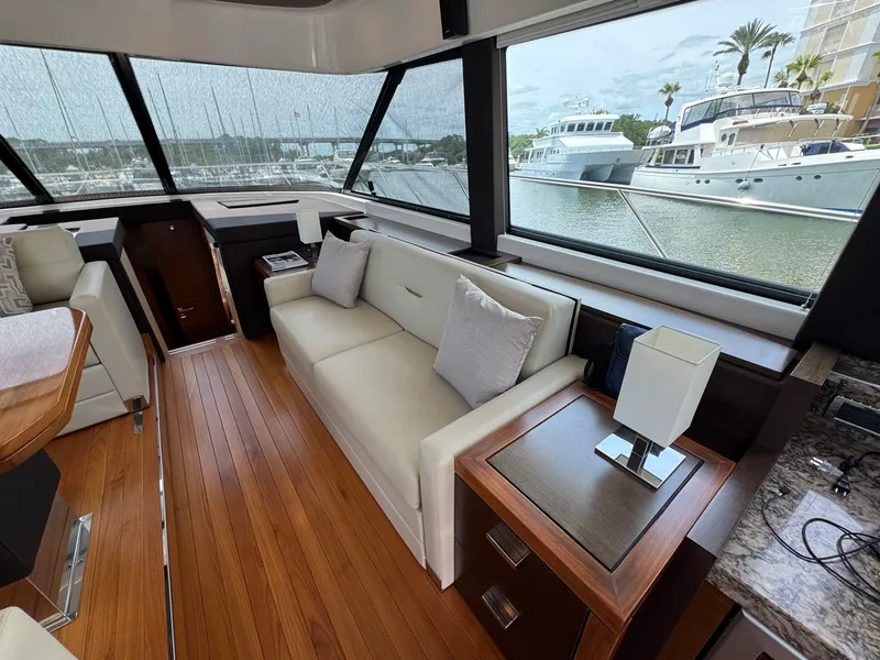 Slide: The Image of Tiara 53 Flybridge 2017 - 31