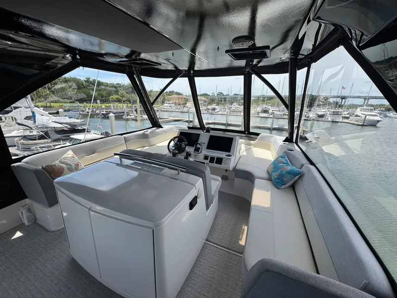Slide: The Image of Tiara 53 Flybridge 2017 - 58