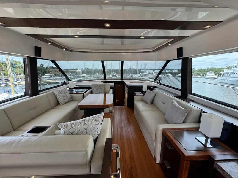 Slide: The Image of Tiara 53 Flybridge 2017 - 23
