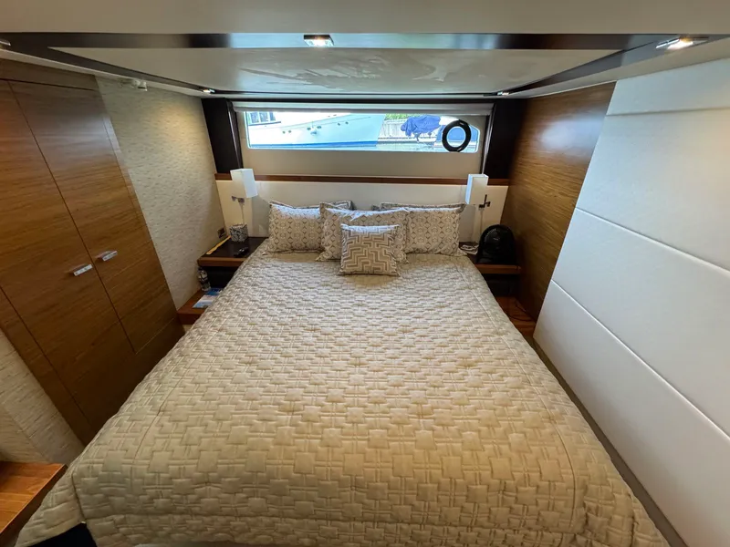 Slide: The Image of Tiara 53 Flybridge 2017 - 16