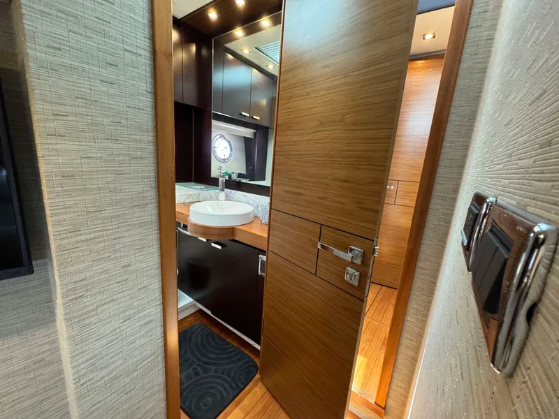 Slide: The Image of Tiara 53 Flybridge 2017 - 21