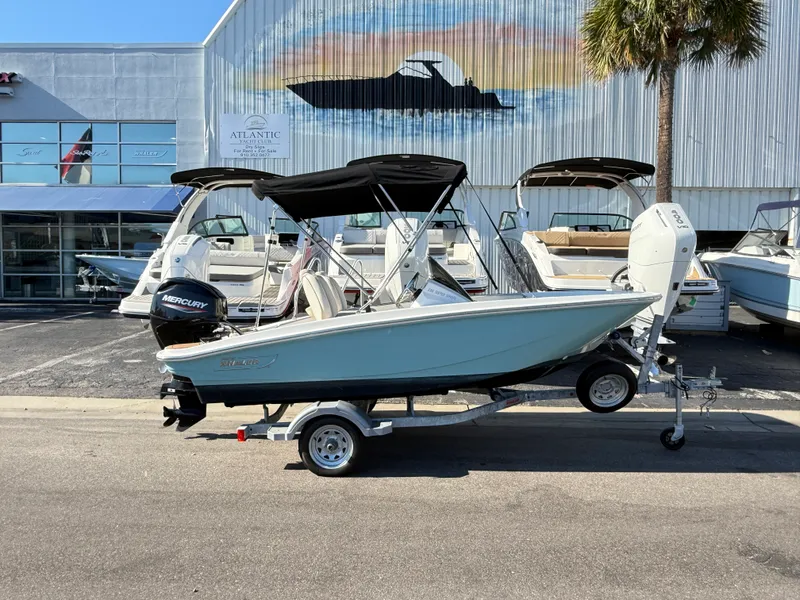 The Image of Boston Whaler 130 Super Sport 2024 - 0