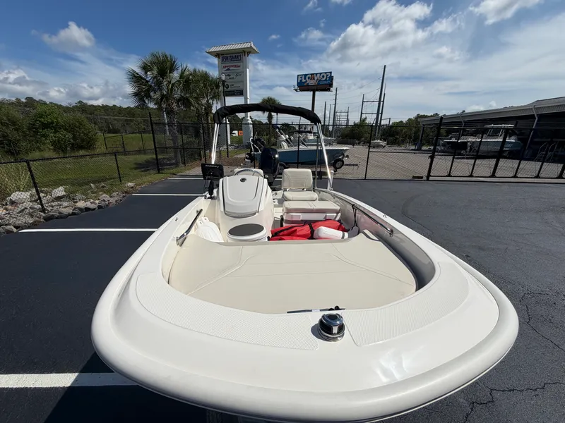 Slide: The Image of Boston Whaler 13 SUPER SPORT 2024 - 4