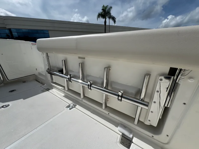 Slide: The Image of Boston Whaler 325 CONQUEST 2026 - 25
