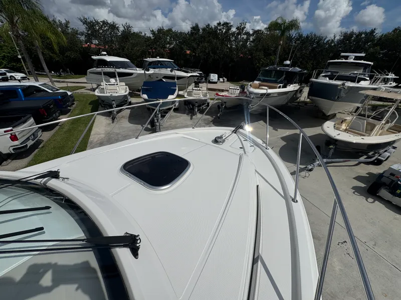 Slide: The Image of Boston Whaler 325 CONQUEST 2026 - 45