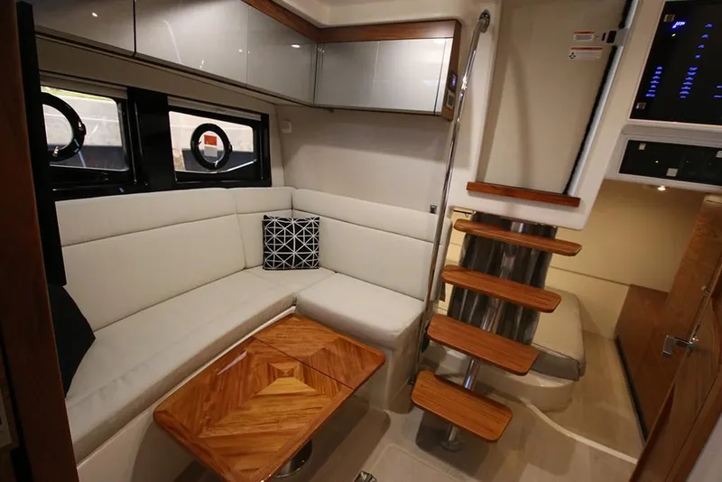 Slide: The Image of Boston Whaler 405 Conquest 2027 - 52