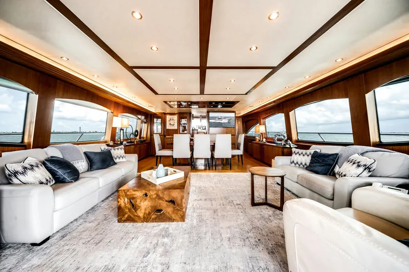 Slide: The Image of Hatteras Yachts Hatteras 80 2008 - 15