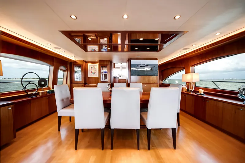 Slide: The Image of Hatteras Yachts Hatteras 80 2008 - 19