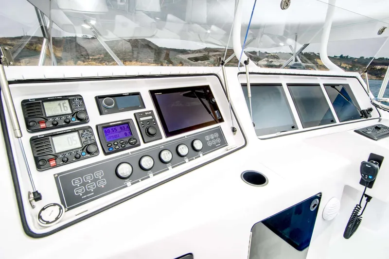 Slide: The Image of Donzi 65 Convertible 2003 - 3