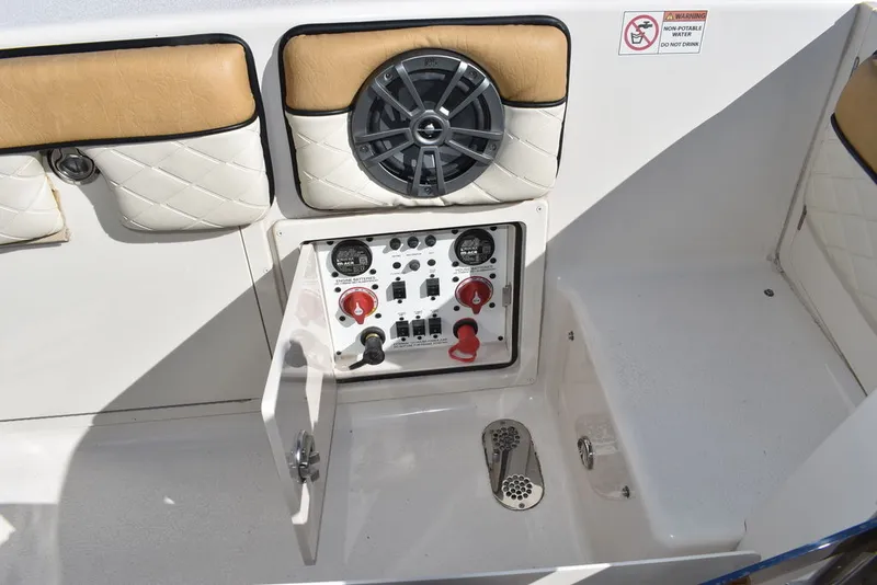 Slide: The Image of Sea Chaser 27 HFC 2023 - 65