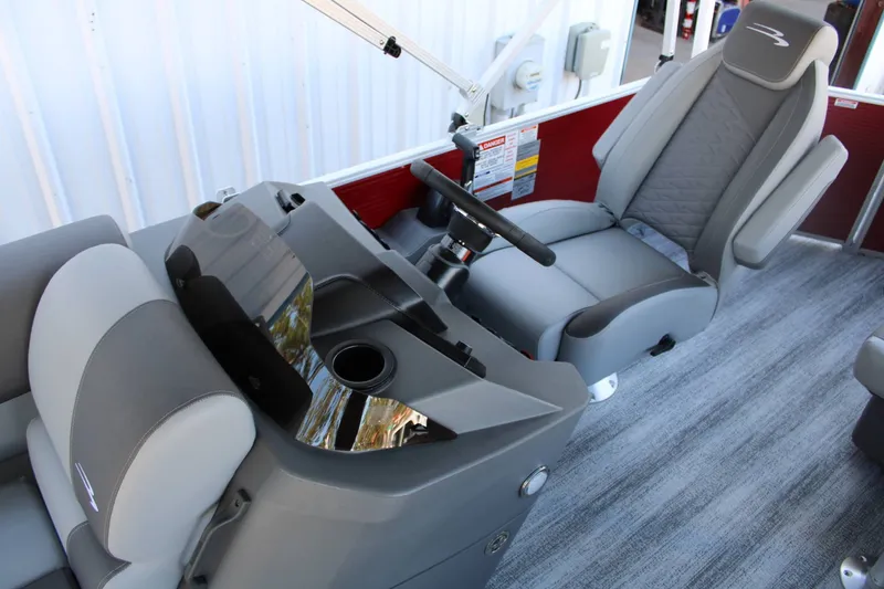 Slide: The Image of Bennington 20 S CRUISE 2025 - 10