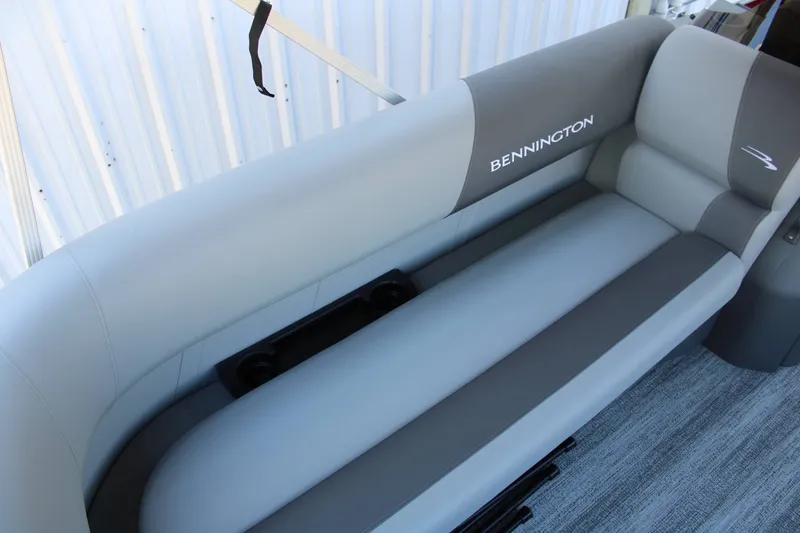 Slide: The Image of Bennington 20 S CRUISE 2025 - 6