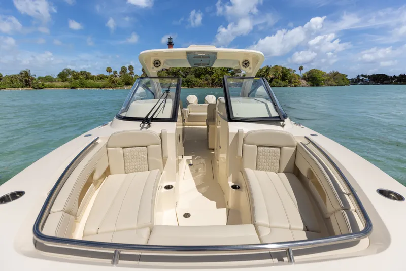 Slide: The Image of Scout 288 Dorado 2027 - 1