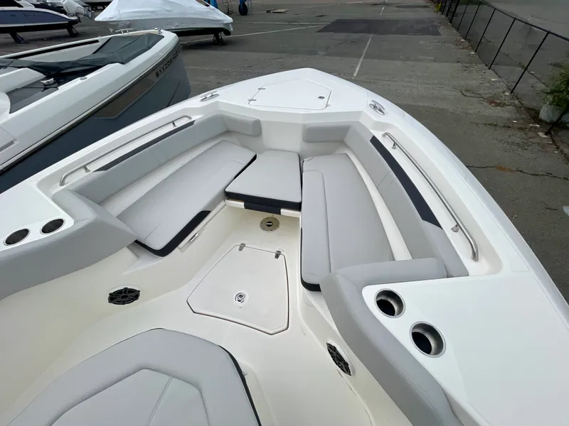 Slide: The Image of Boston Whaler 330 Outrage 2027 - 19