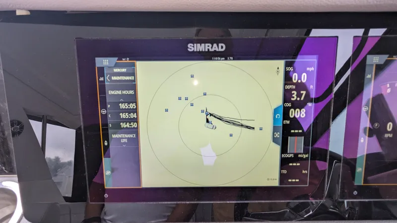 Slide: The Image of Sea Ray 320 SUNDANCER OB 2021 - 30