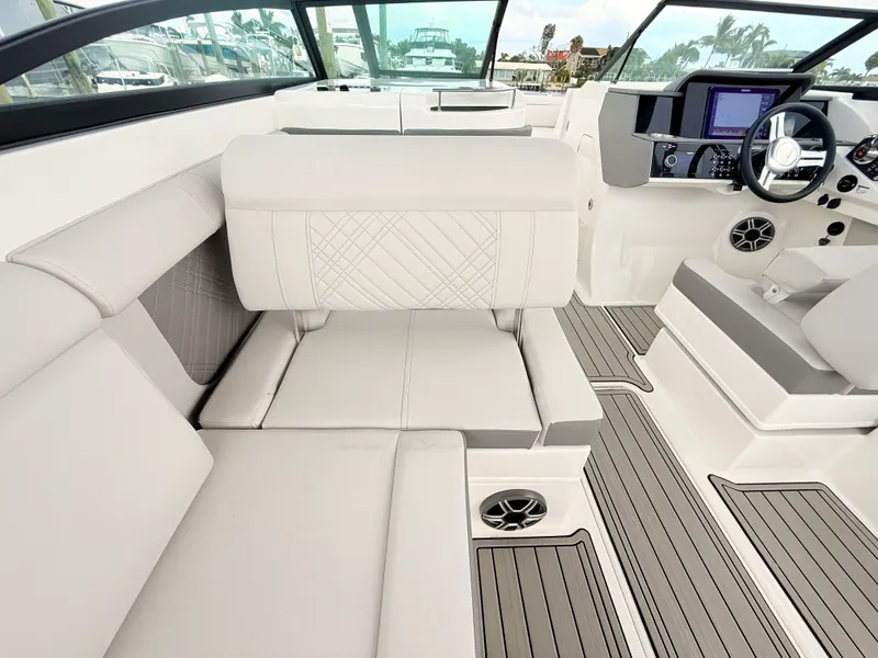 Slide: The Image of Sea Ray SDX 290 Outboard 2027 - 53