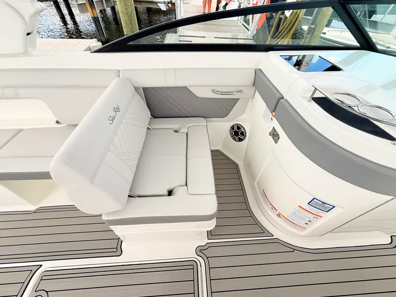 Slide: The Image of Sea Ray SDX 290 Outboard 2027 - 51