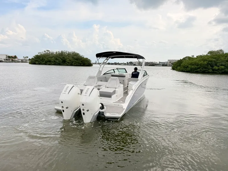 Slide: The Image of Sea Ray SDX 290 Outboard 2027 - 16
