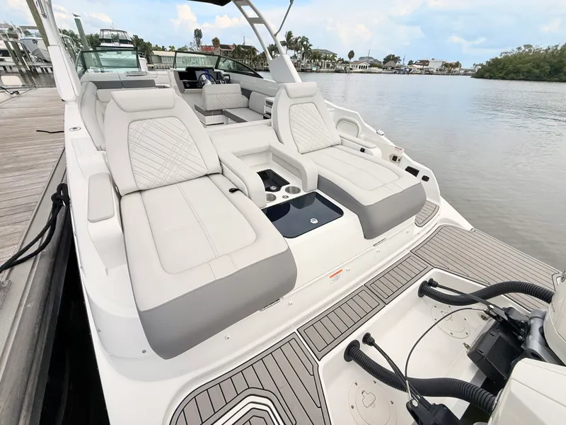 Slide: The Image of Sea Ray SDX 290 Outboard 2027 - 26