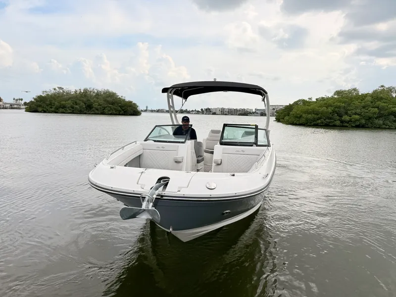 Slide: The Image of Sea Ray SDX 290 Outboard 2027 - 5