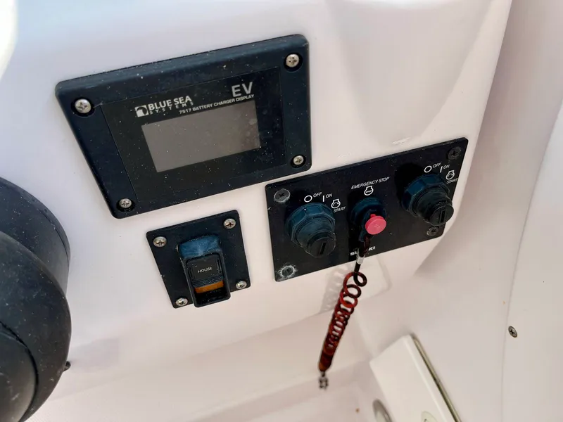 Slide: The Image of Pro line 260 Express 2018 - 15