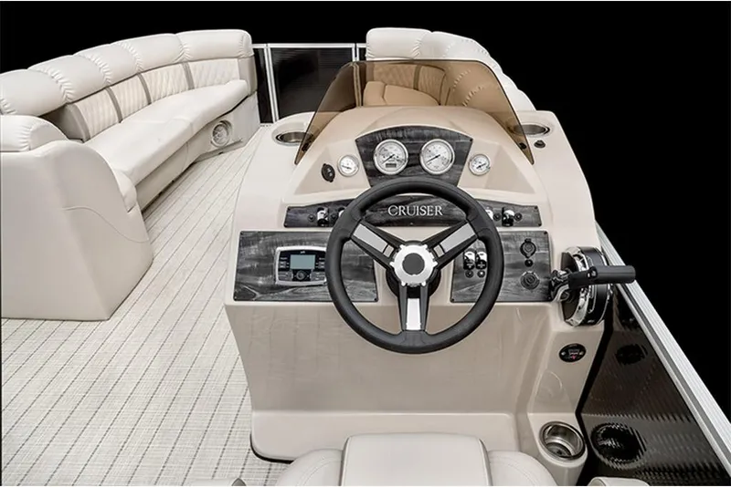 Slide: The Image of Harris Cruiser 250 2021 - 24