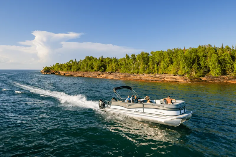 Slide: The Image of Premier 270 Intrigue 2024 - 1