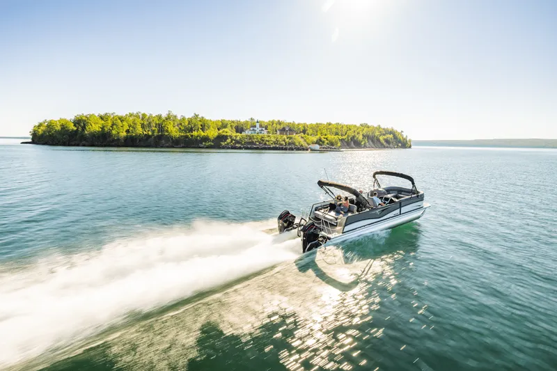 Slide: The Image of Premier 270 Intrigue 2024 - 20