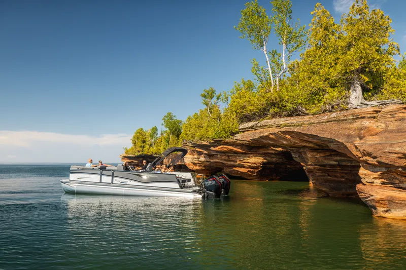Slide: The Image of Premier 270 Intrigue 2024 - 23