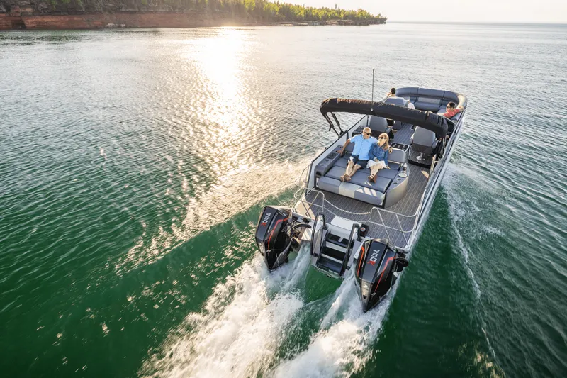 Slide: The Image of Premier 270 Intrigue 2024 - 32