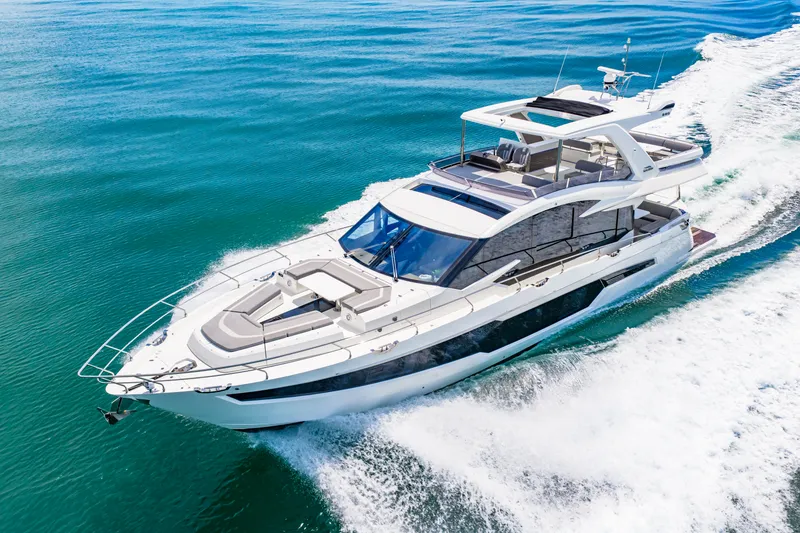 Slide: The Image of Galeon 680 FLY 2025 - 36