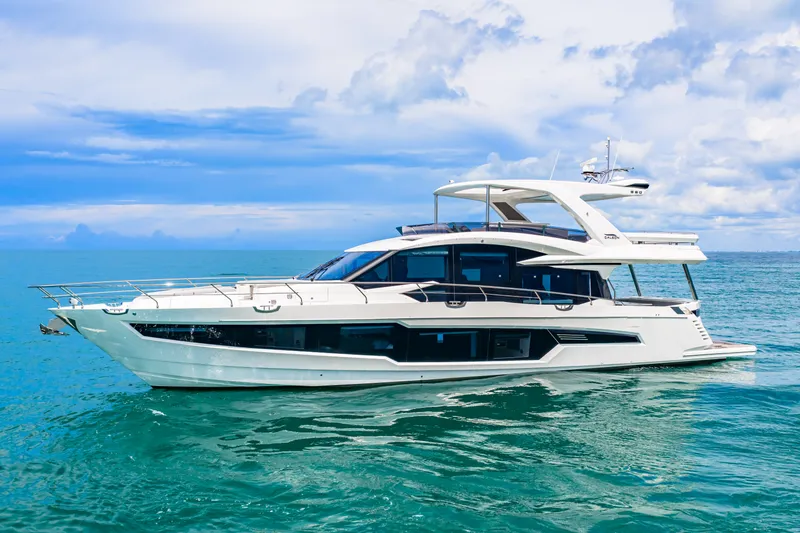 Slide: The Image of Galeon 680 FLY 2025 - 3