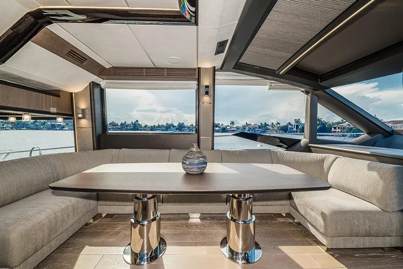 Slide: The Image of Galeon 680 FLY 2025 - 54