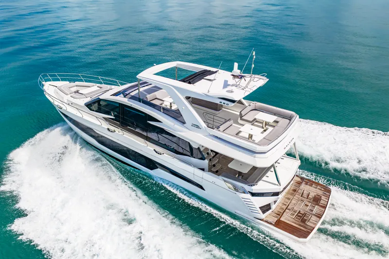 Slide: The Image of Galeon 680 FLY 2025 - 37