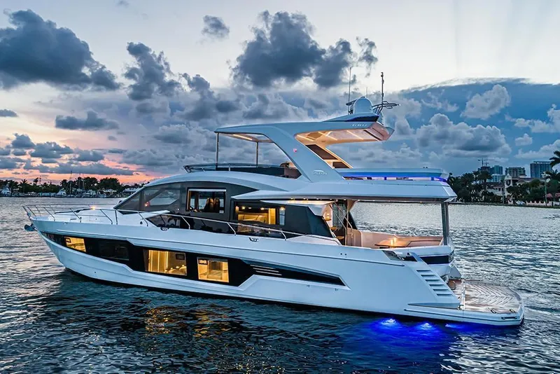 Slide: The Image of Galeon 680 FLY 2025 - 4