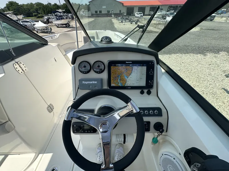 Slide: The Image of Boston Whaler 230 VANTAGE 2013 - 9